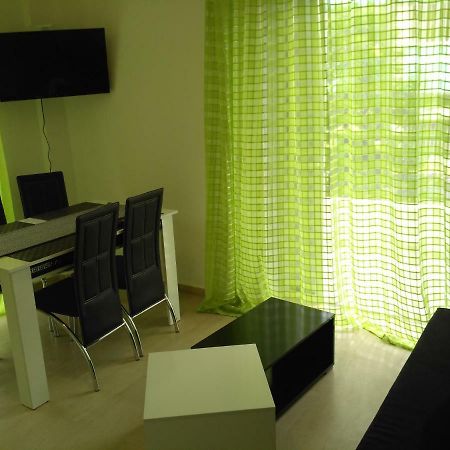 Cozy Apartment Peraia エクステリア 写真