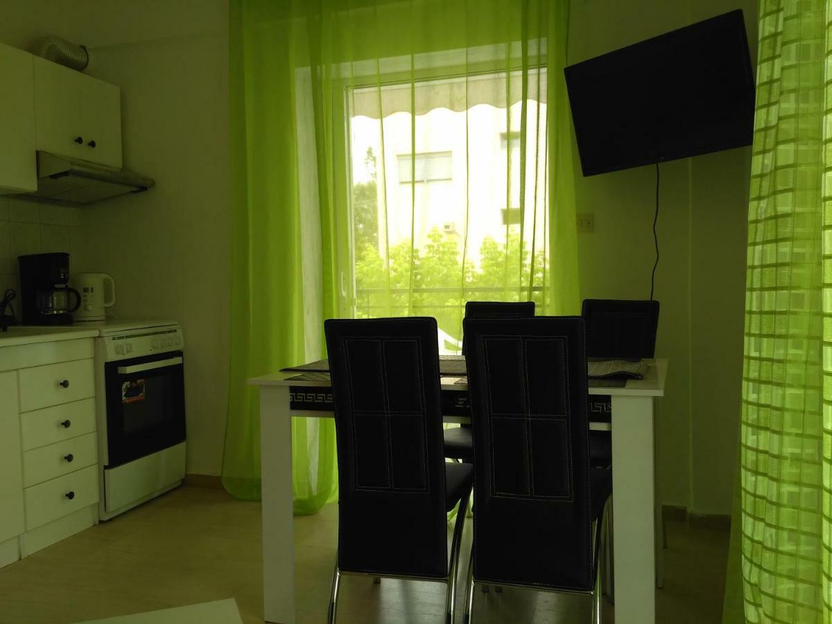 Cozy Apartment Peraia エクステリア 写真